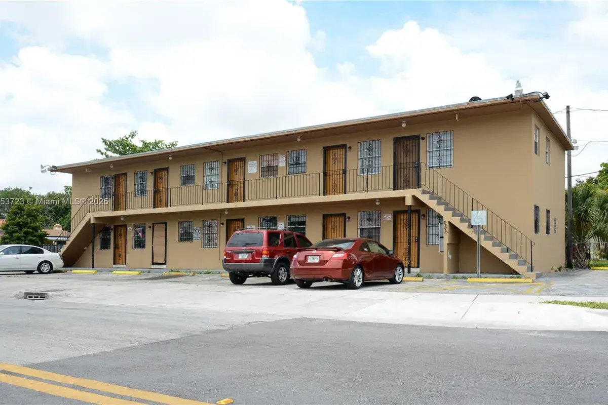 2780 NW 15th Ave, Miami FL 33142