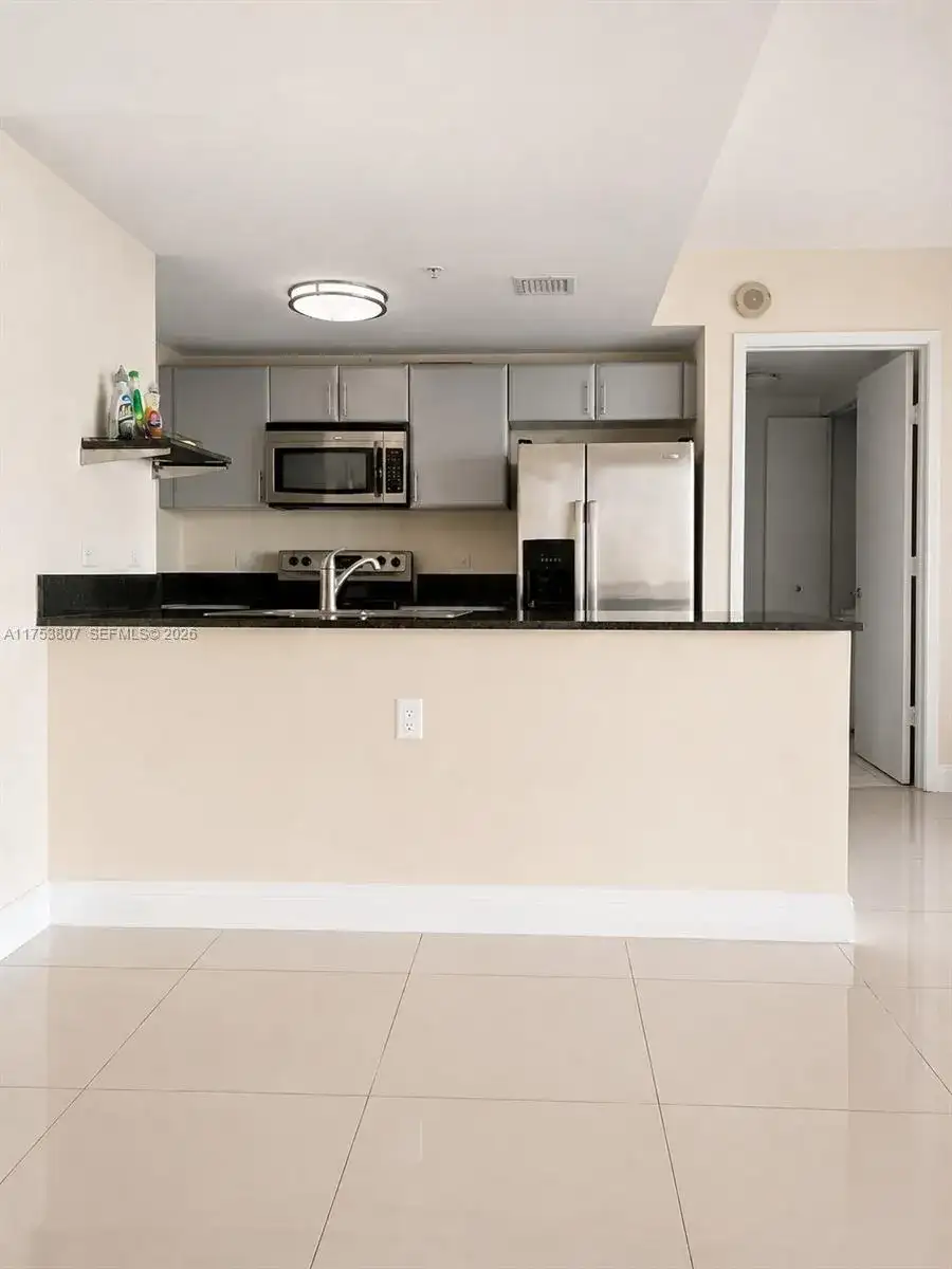 1861 NW S River Dr # 1504, Miami FL 33125 photo 4