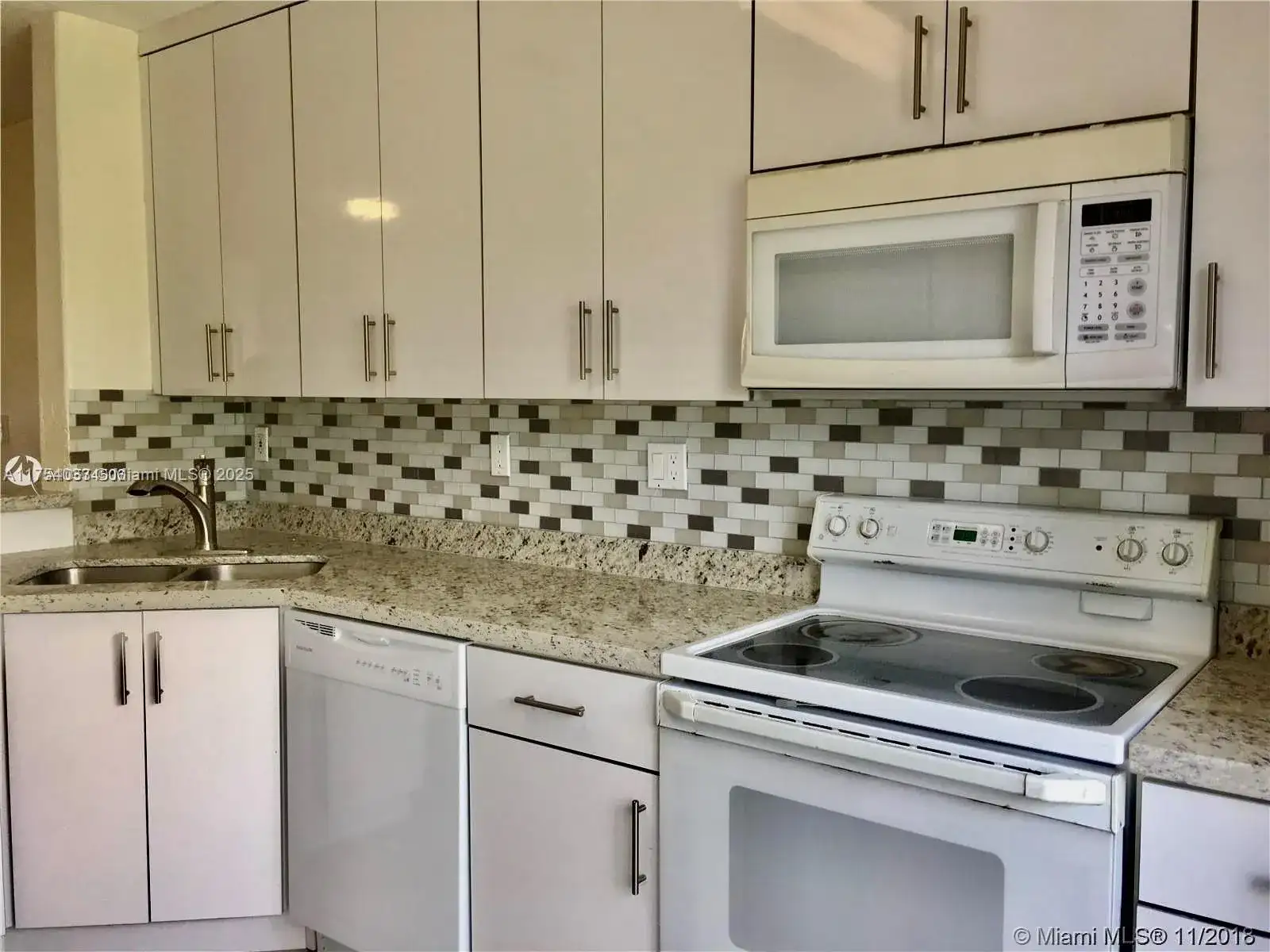5675 NW 109th Ave # 40, Doral FL 33178 photo 5