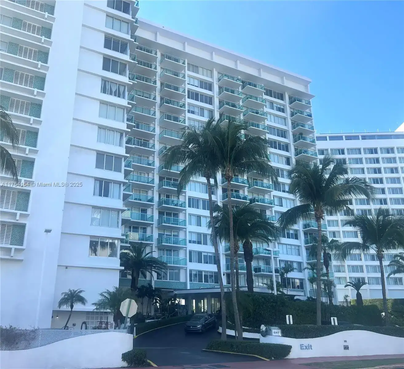 1000 West Ave # 908, Miami Beach FL 33139 photo 2