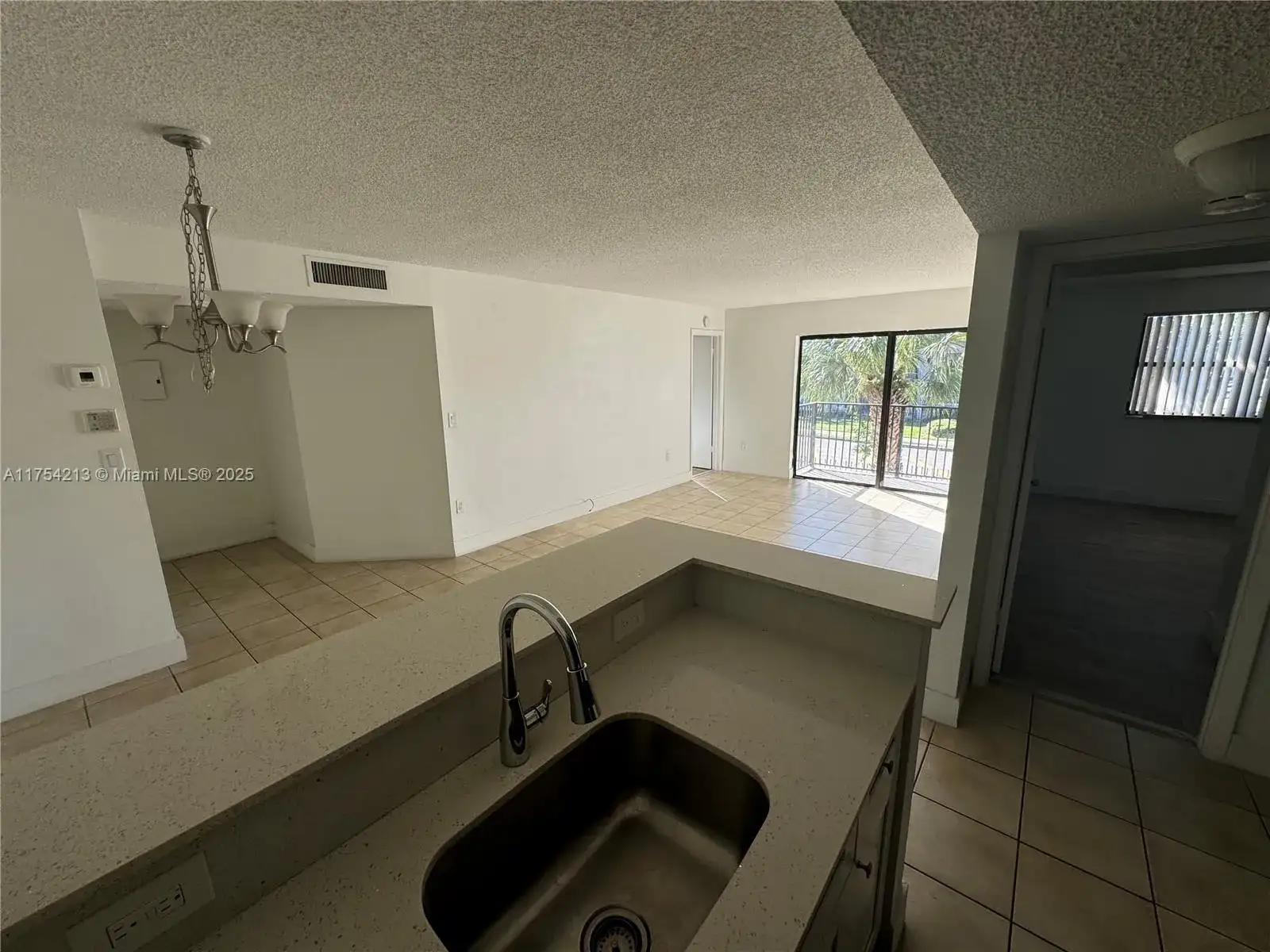 7135 NW 179th St # 209, Hialeah FL 33015 photo 5