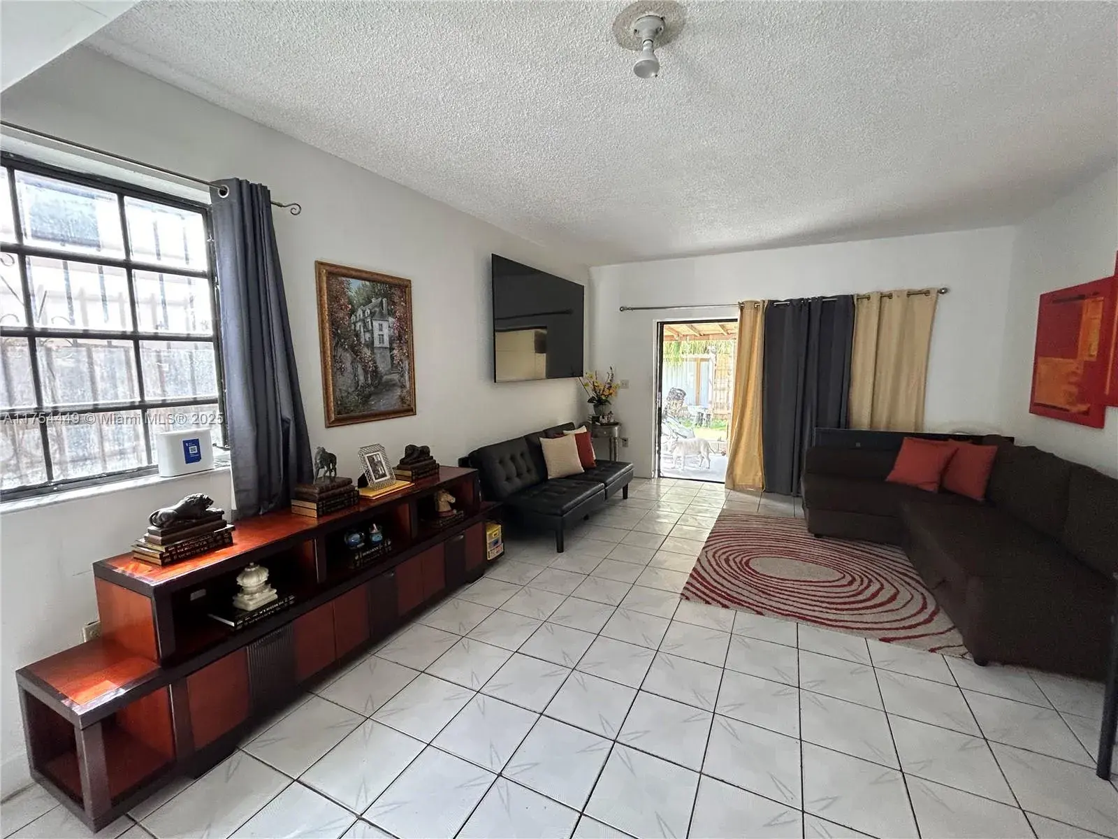 3806 SW 84th Ave, Miami FL 33155