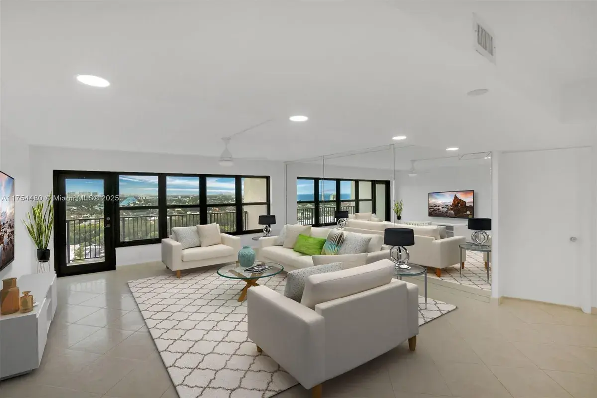 3200 Port Royale Dr N # 2005, Fort Lauderdale FL 33308