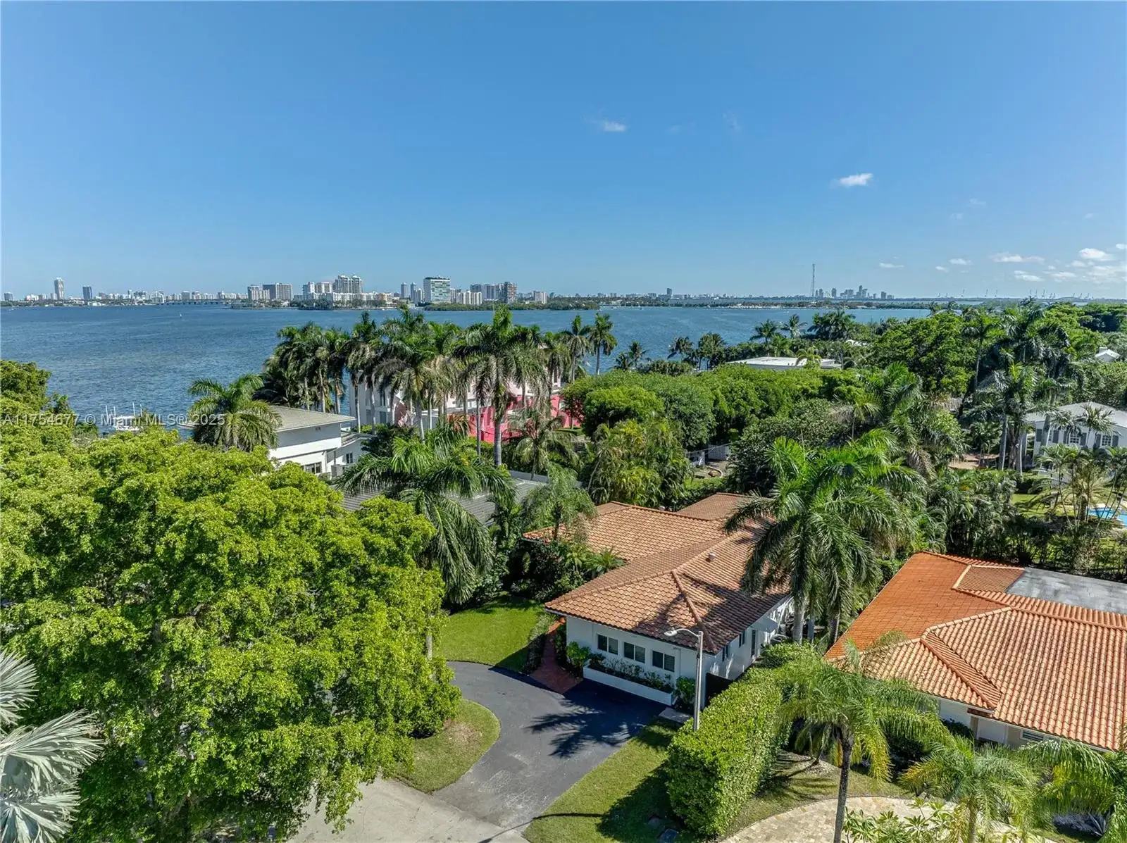 1284 NE 94th St, Miami Shores FL 33138 photo 3