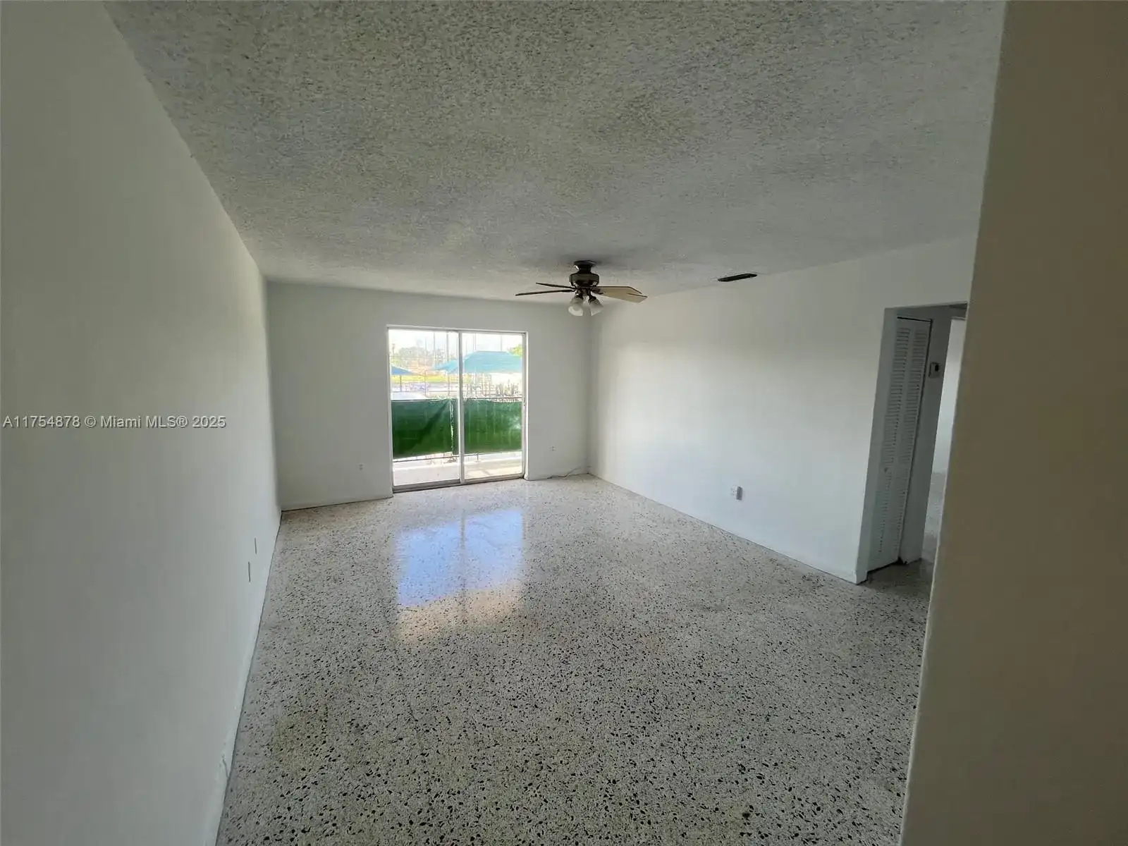 887 W 29th St # 2, Hialeah FL 33012