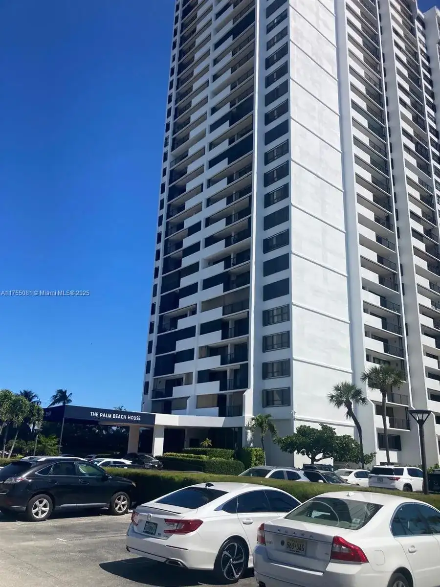 5600 N Flagler Dr # 304, West Palm Beach FL 33407 photo 4