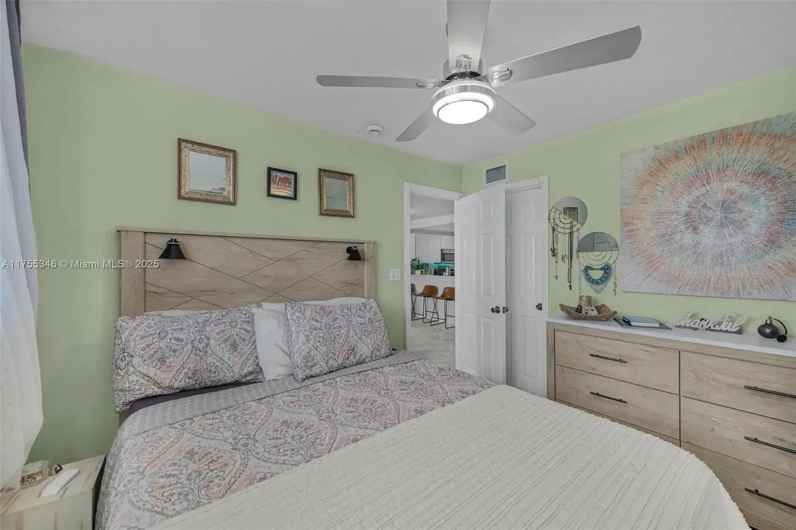 401 Ocean Dr # 602, Miami Beach FL 33139 photo 4
