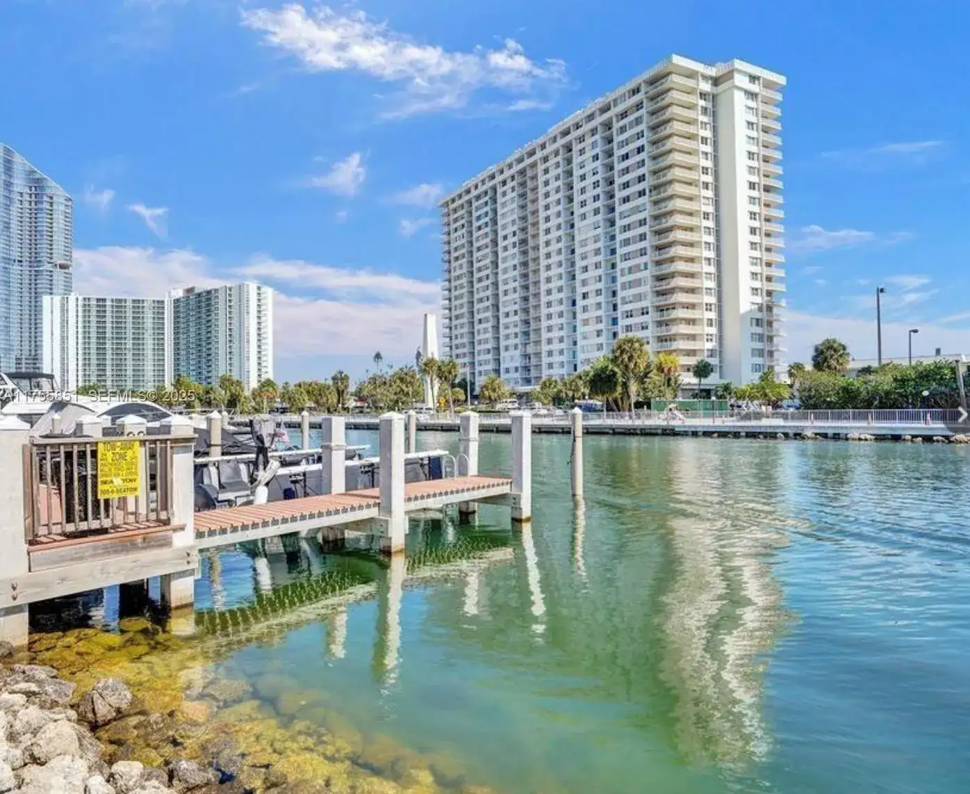 400 Kings Point Dr # 810, Sunny Isles Beach FL 33160 photo 3