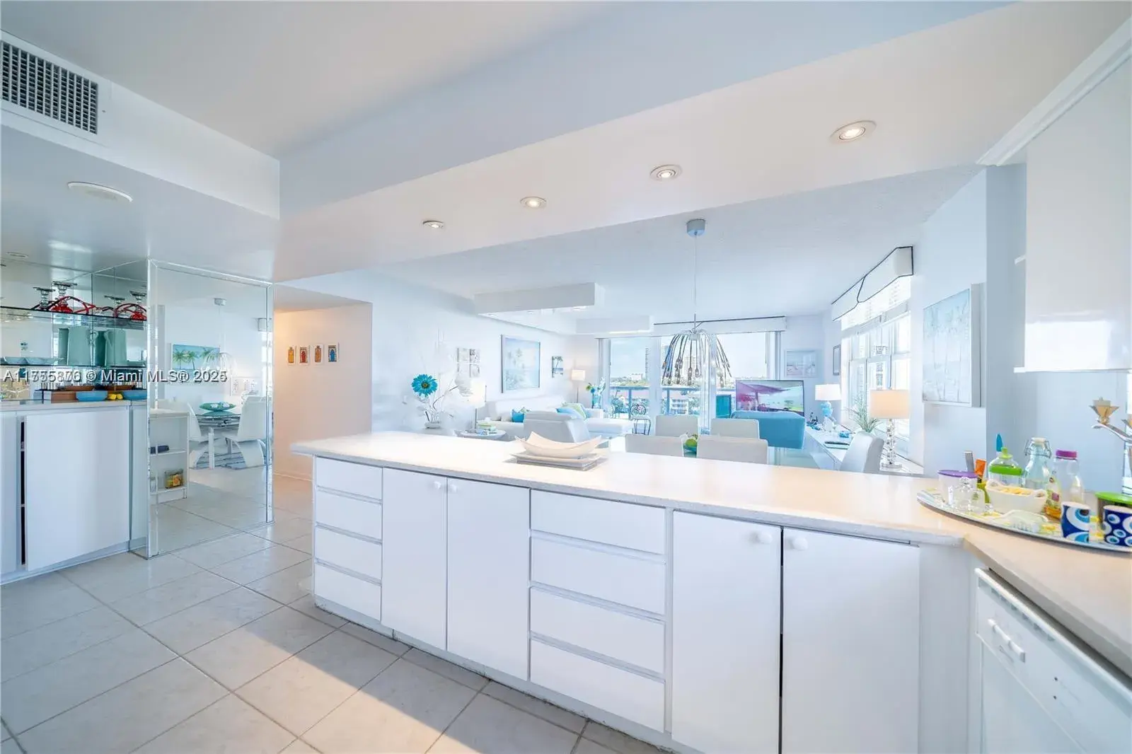 3800 S Ocean Dr # 721, Hollywood FL 33019