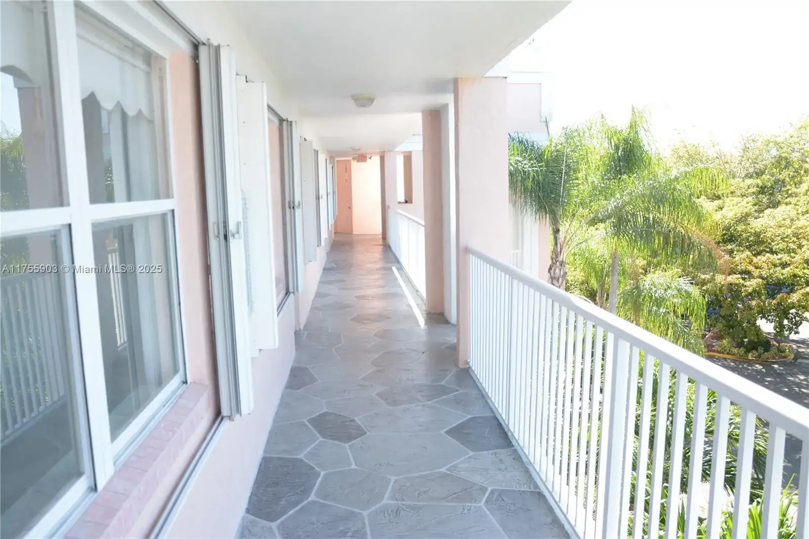2560 NW 103rd Ave # 407, Sunrise FL 33322 photo 2