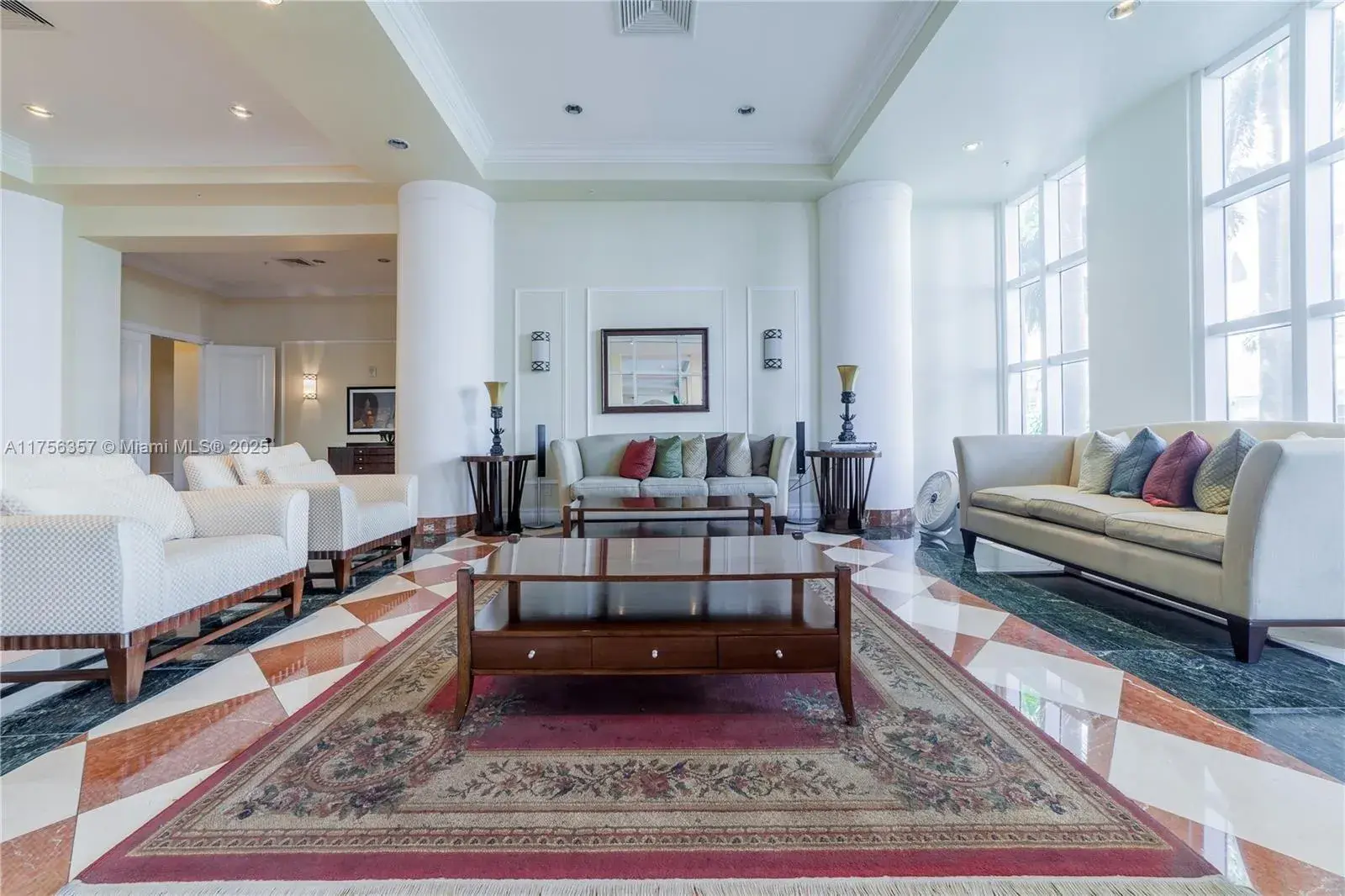 17555 Atlantic Blvd # 606, Sunny Isles Beach FL 33160