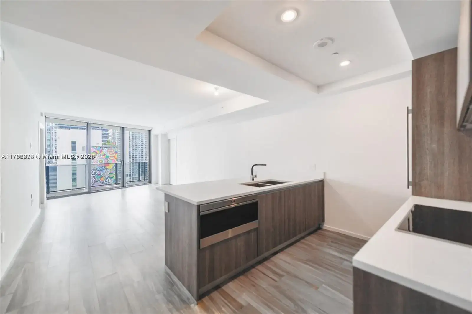 801 S Miami Ave # 1702, Miami FL 33130 photo 3