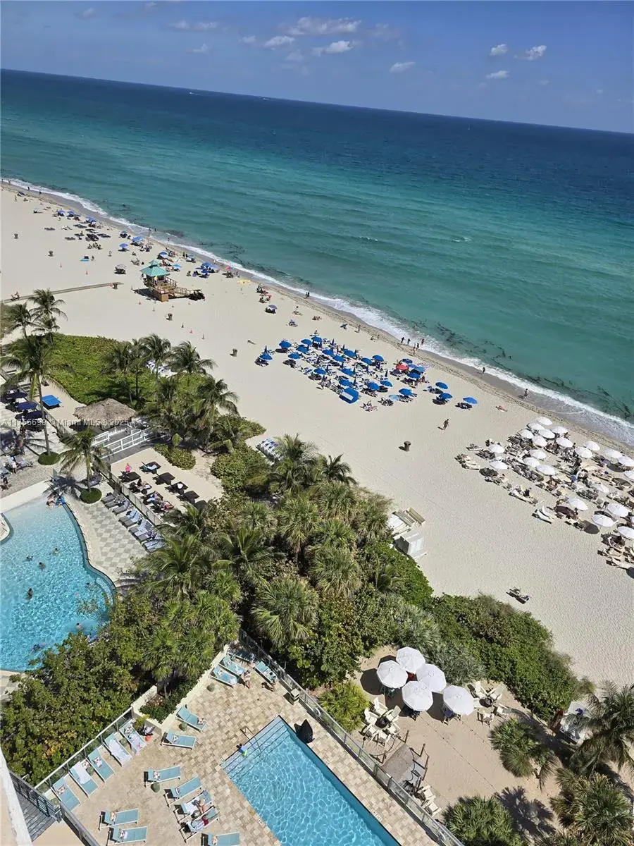 17315 Collins Ave # 1402, Sunny Isles Beach FL 33160