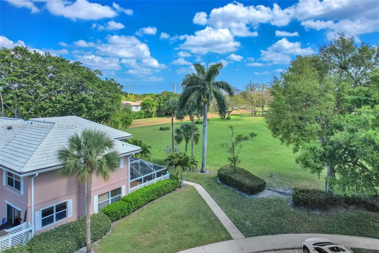 1947 Stratford Way, West Palm Beach FL 33409 photo 2
