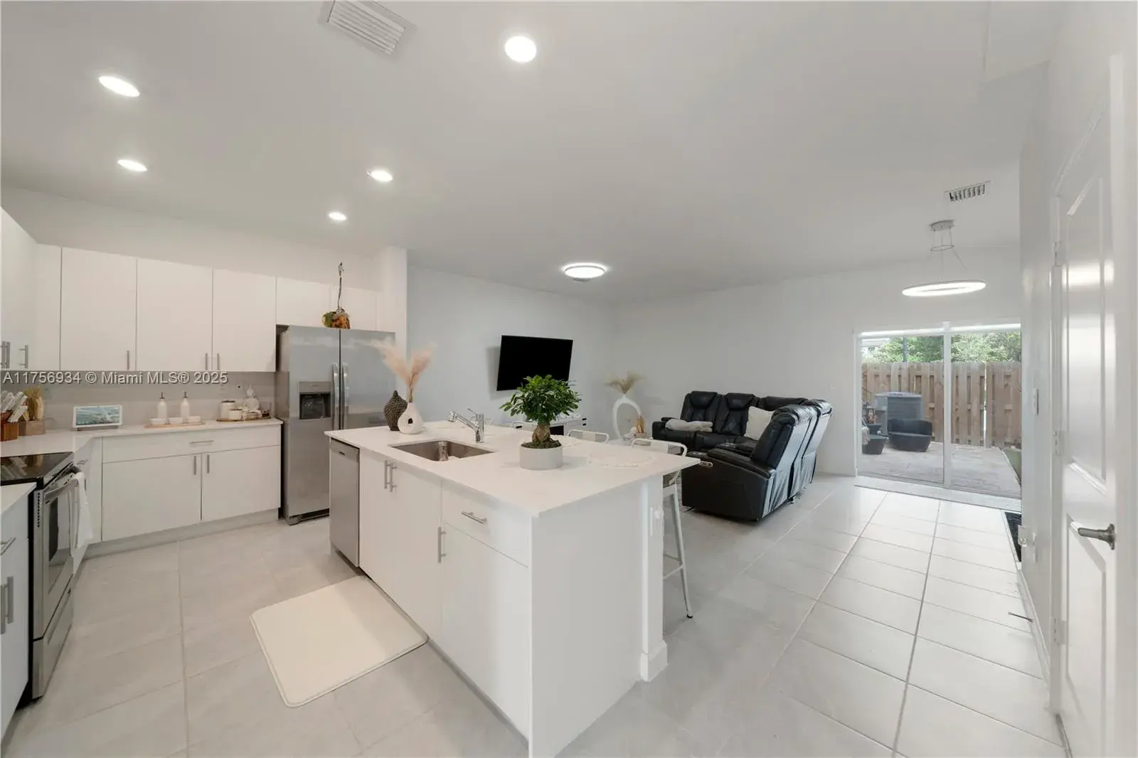 26431 SW 148th Ave, Homestead FL 33032