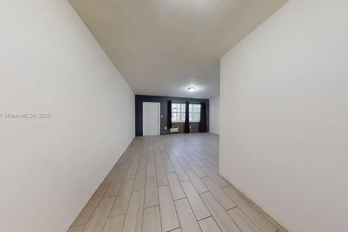 1451 NE 170th St # 105A, North Miami Beach FL 33162