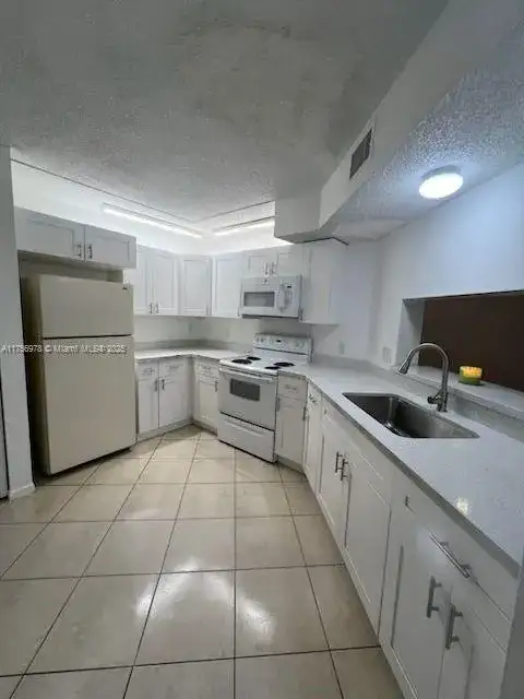 950 Constitution Dr # 950A, Homestead FL 33034 photo 3