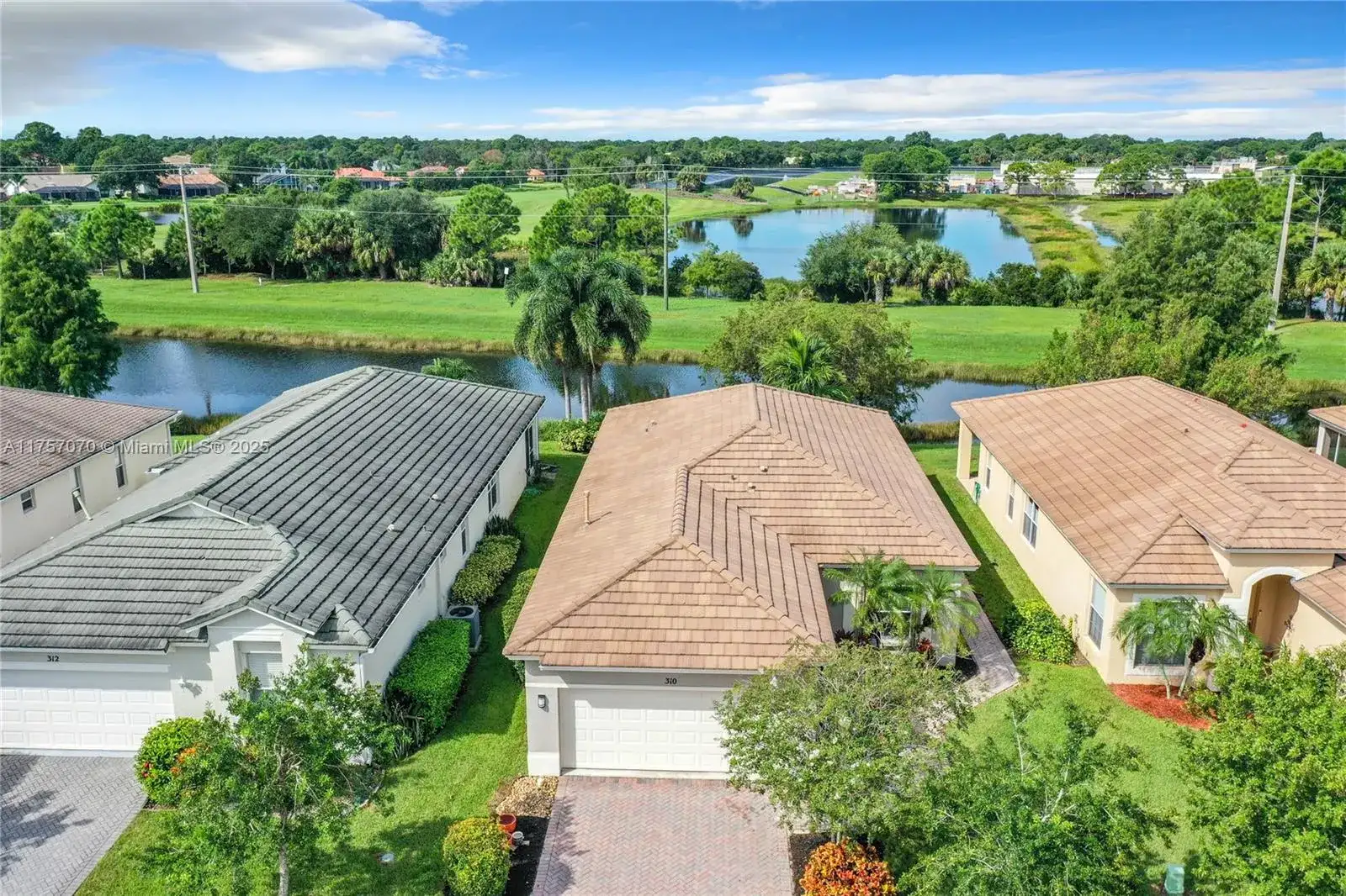 310 SW Tomoka Springs Dr, Port St. Lucie FL 34986 photo 4