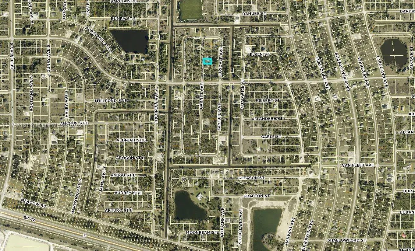941 Garnet Ave, Lehigh Acres FL 33974