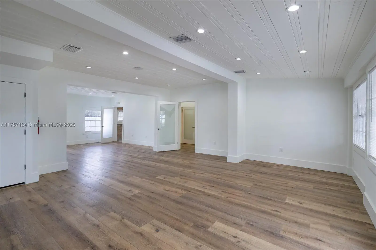6303 SW 40th St, Miami FL 33155
