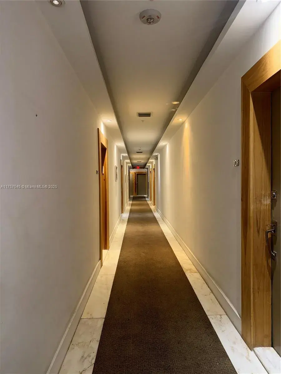 700 16th St # 106, Miami Beach FL 33139