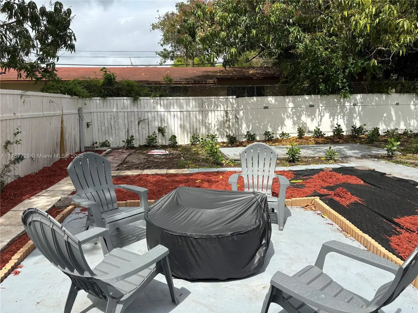 1283 NW 45th St, Miami FL 33142 photo 3