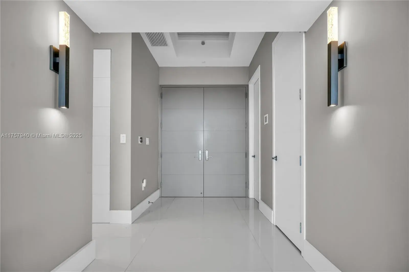 15811 Collins Ave # 3601, Sunny Isles Beach FL 33160