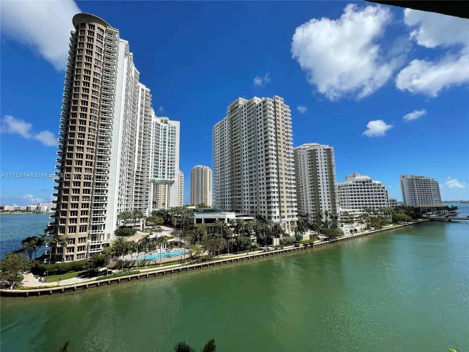 465 Brickell Ave # 819, Miami FL 33131 photo 5