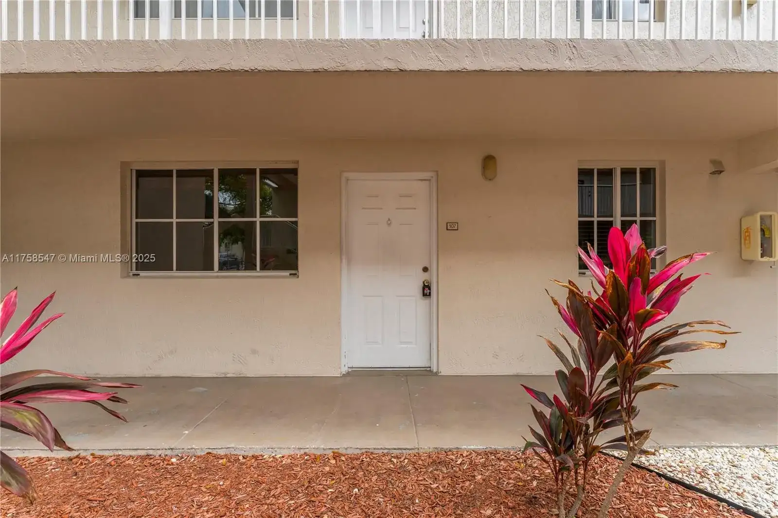 6065 NW 186th St # 107, Hialeah FL 33015 photo 3
