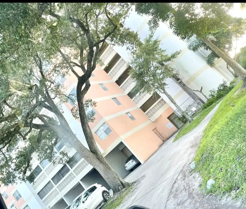 3301 Spanish Moss Ter # 510, Lauderhill FL 33319 photo 4