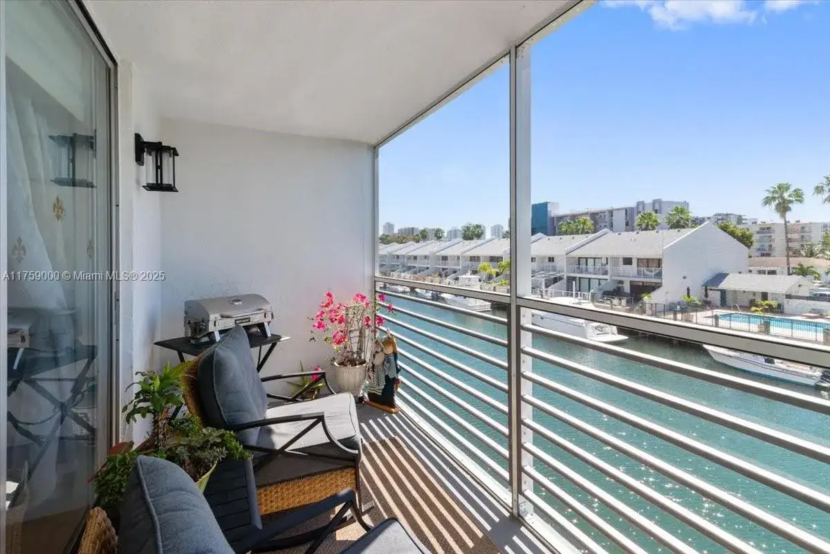 3550 NE 169th St # 300, North Miami Beach FL 33160 photo 2