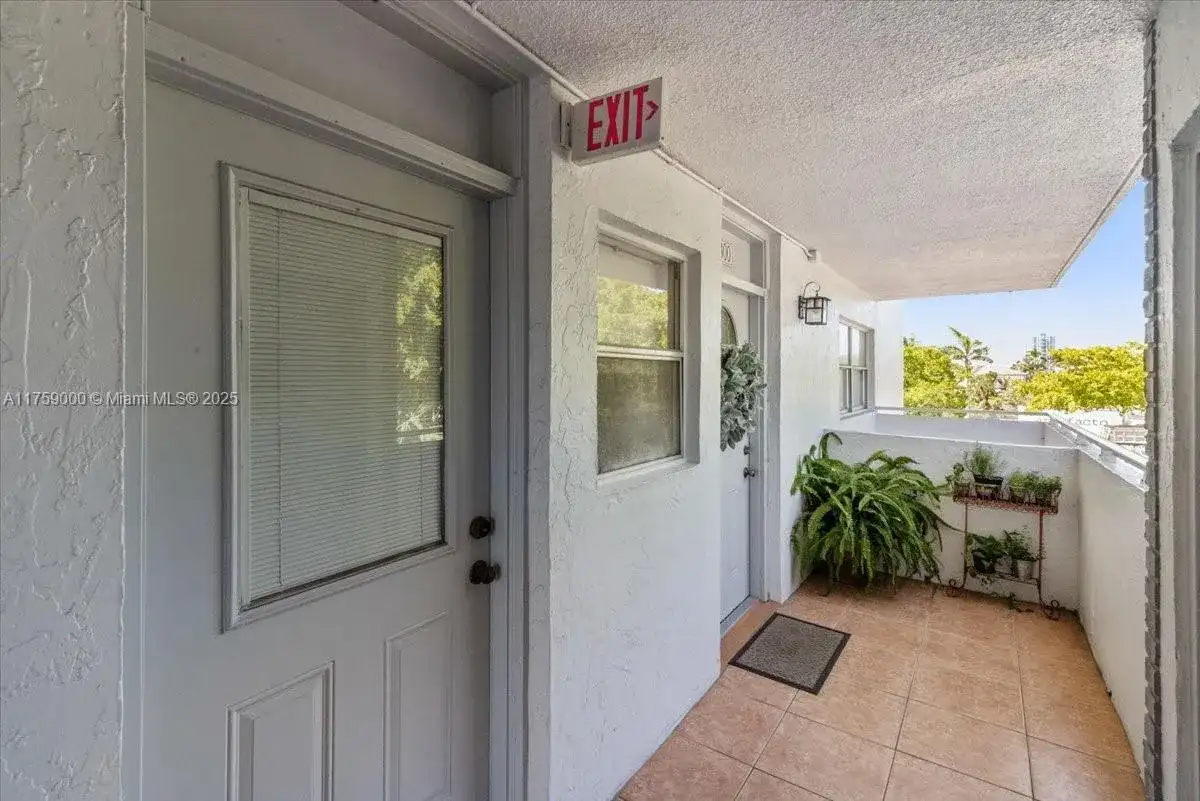 3550 NE 169th St # 300, North Miami Beach FL 33160 photo 5