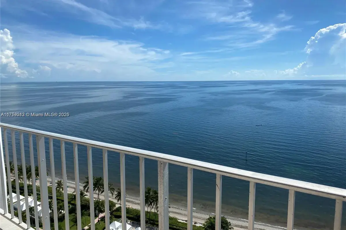 881 Ocean Dr # 22F, Key Biscayne FL 33149