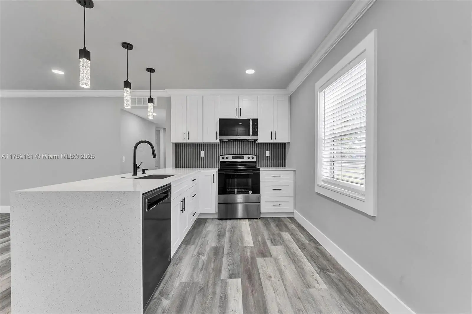38 Flanders A # 38, Delray Beach FL 33484