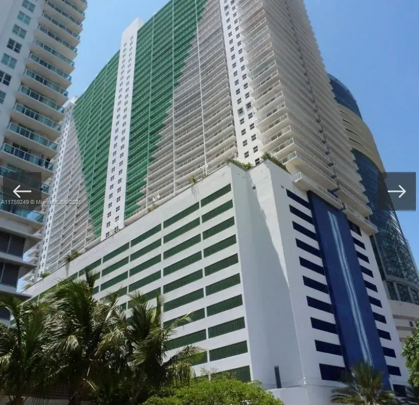 1200 Brickell Bay Dr # 3318, Miami FL 33131