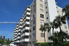 1455 N Treasure Dr # 4O, North Bay Village FL 33141 photo 5