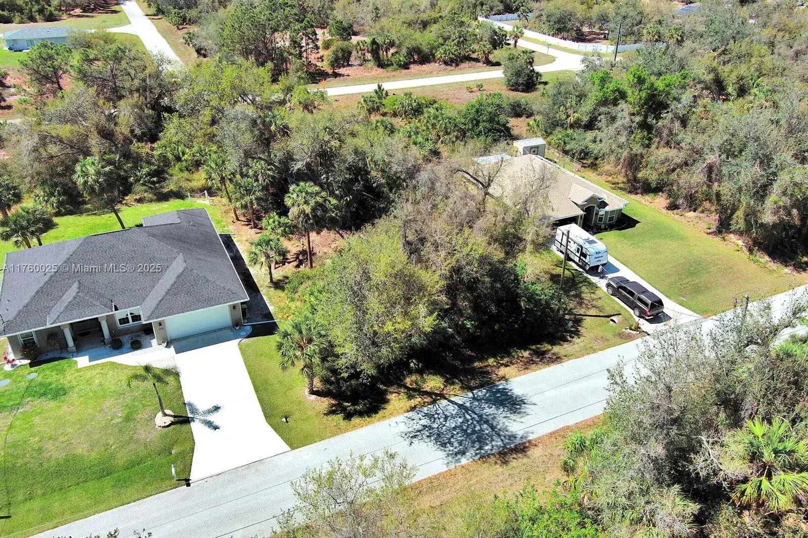 205 Ferdon Cir, Port Charlotte FL 33954