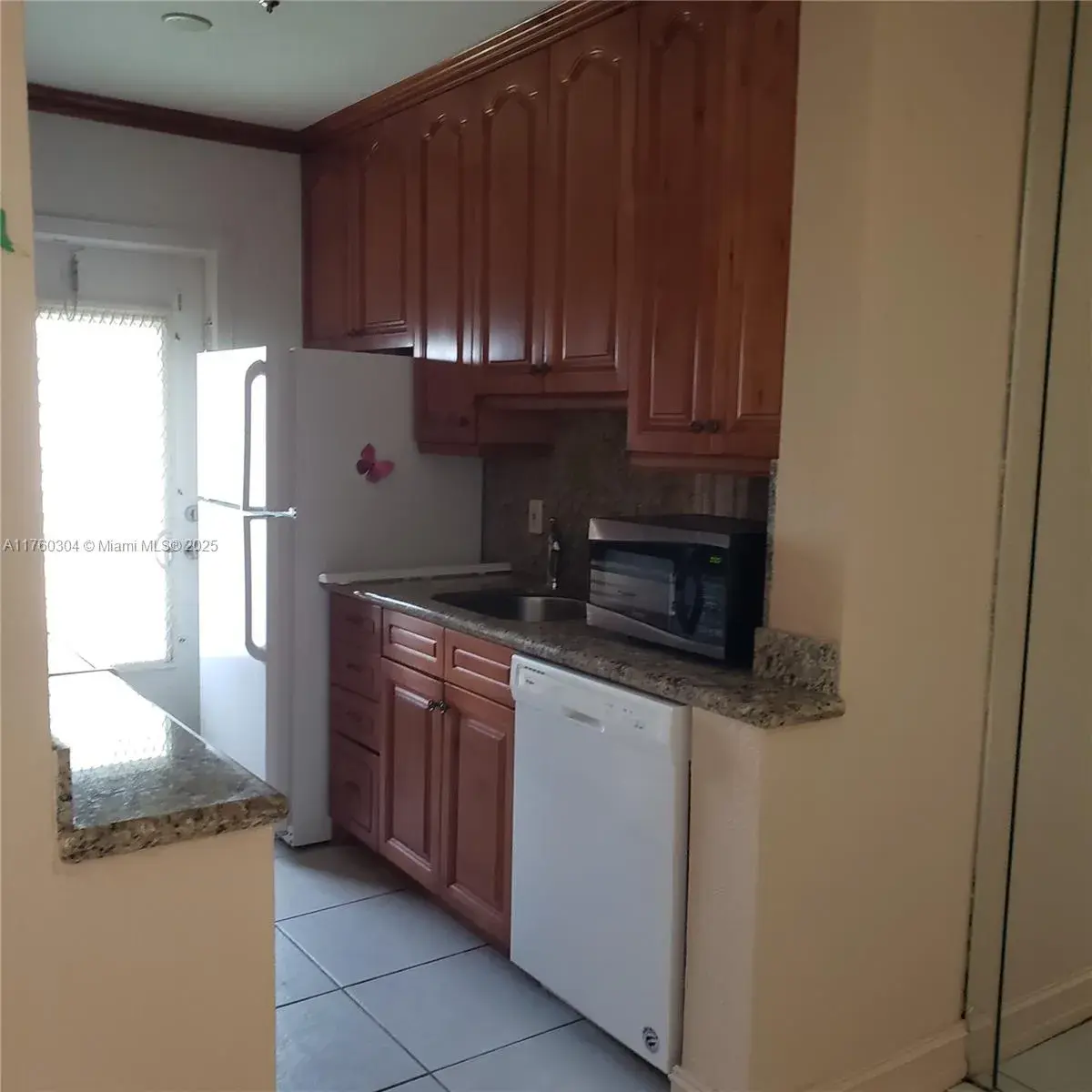 1450 Atlantic Shores Blvd # 302, Hallandale Beach FL 33009