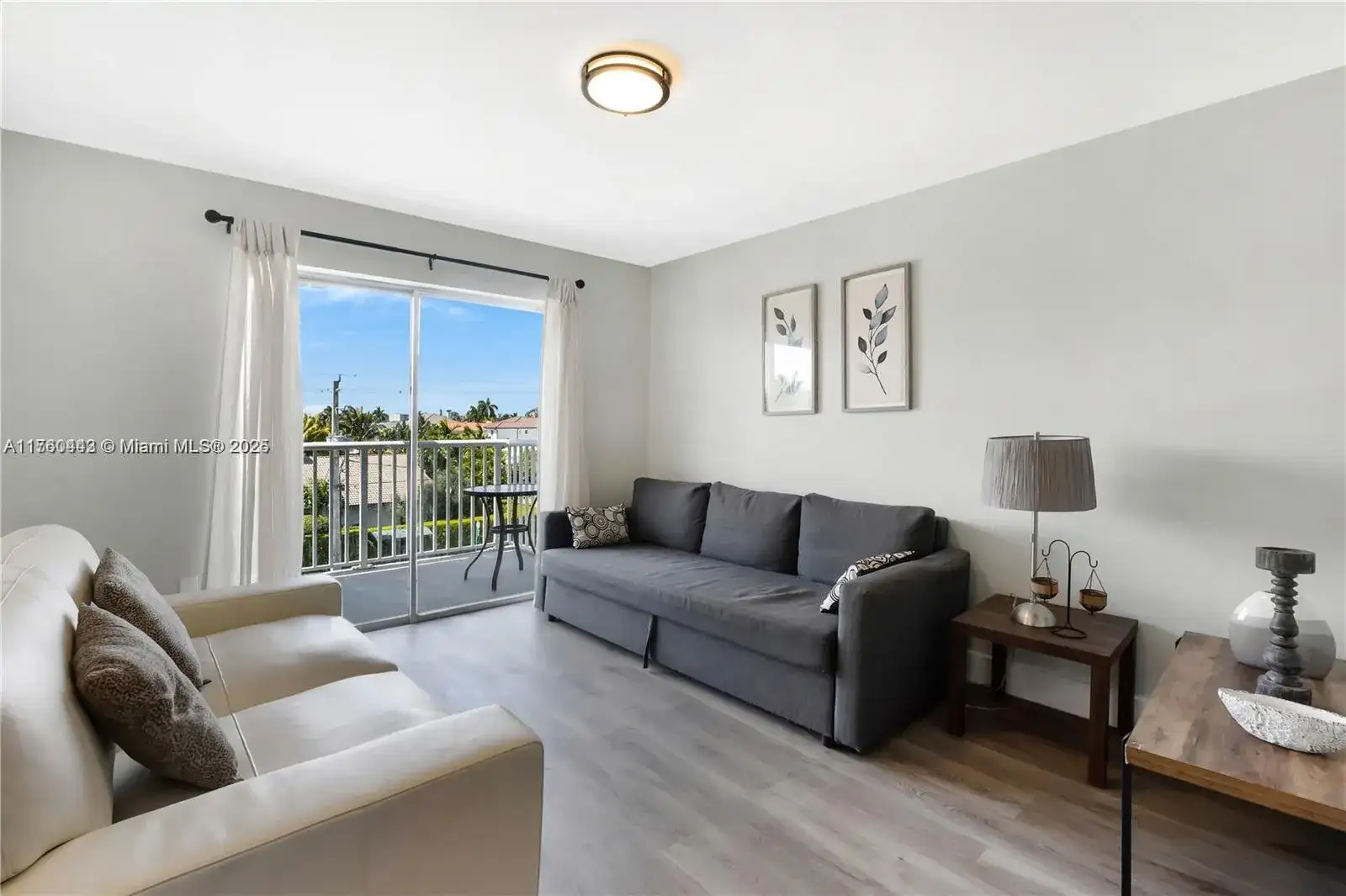 3527 NE 168th St # 409, North Miami Beach FL 33160 photo 3