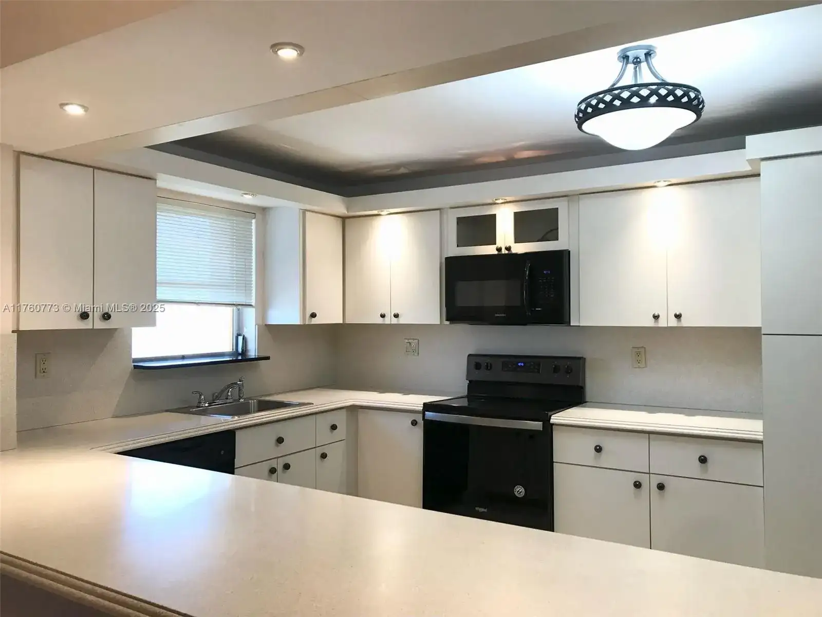 2780 NE 183rd St # 1802, Aventura FL 33160 photo 3