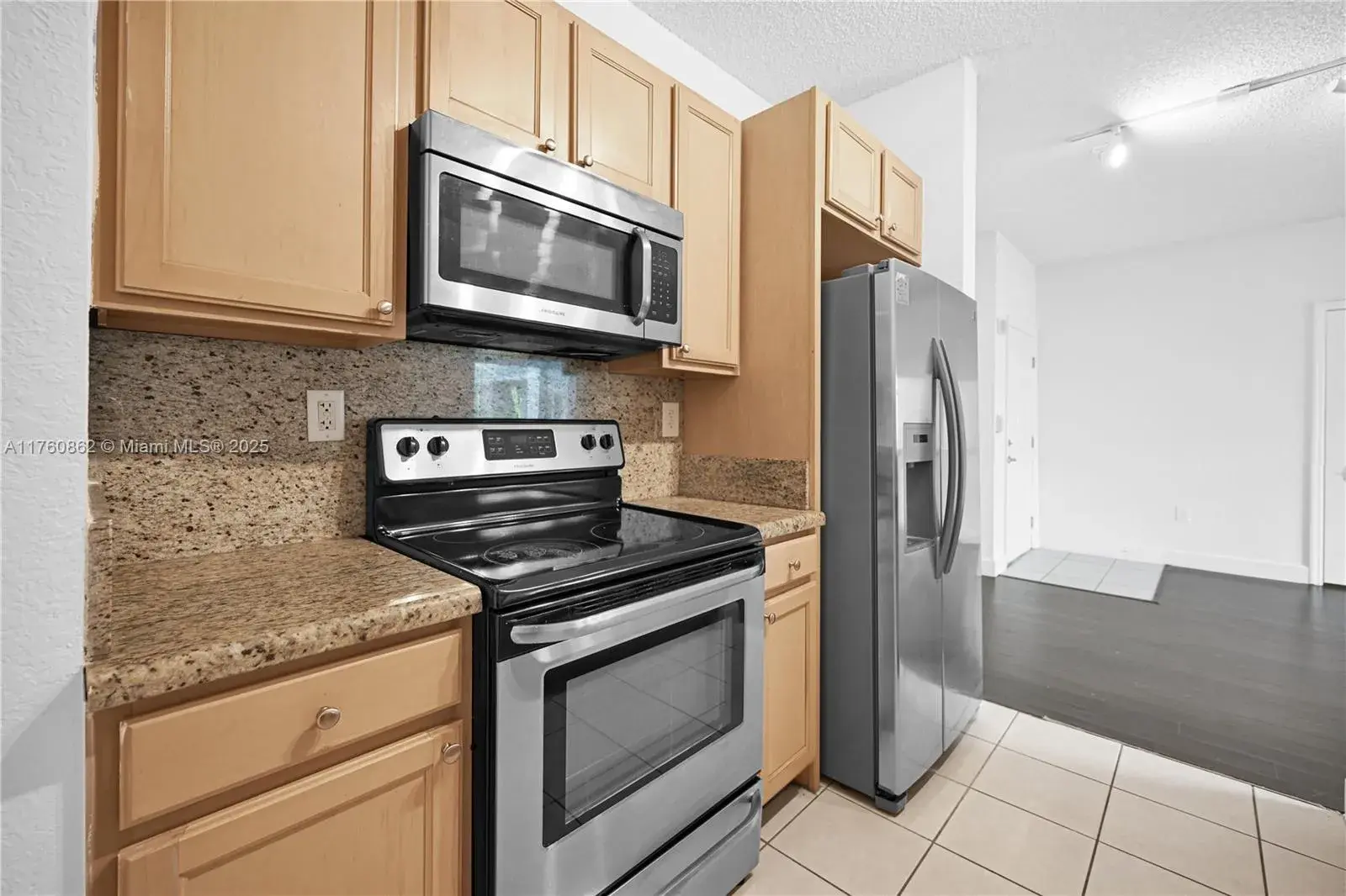 6001 SW 70th St # 514, South Miami FL 33143