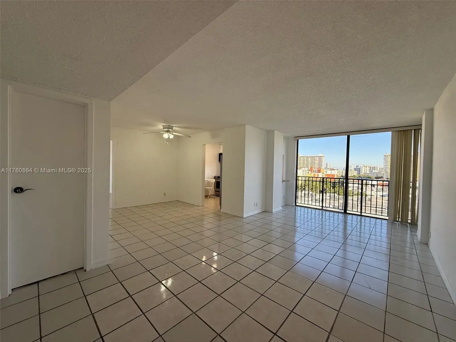 17021 N Bay Rd # 1002, Sunny Isles Beach FL 33160 photo 3
