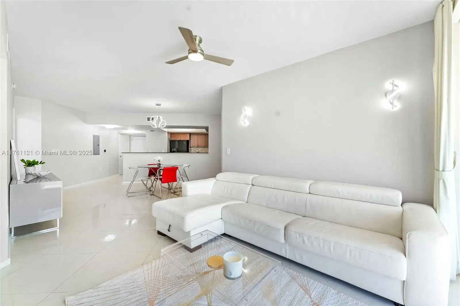 16699 Collins Ave # 2810, Sunny Isles Beach FL 33160 photo 3