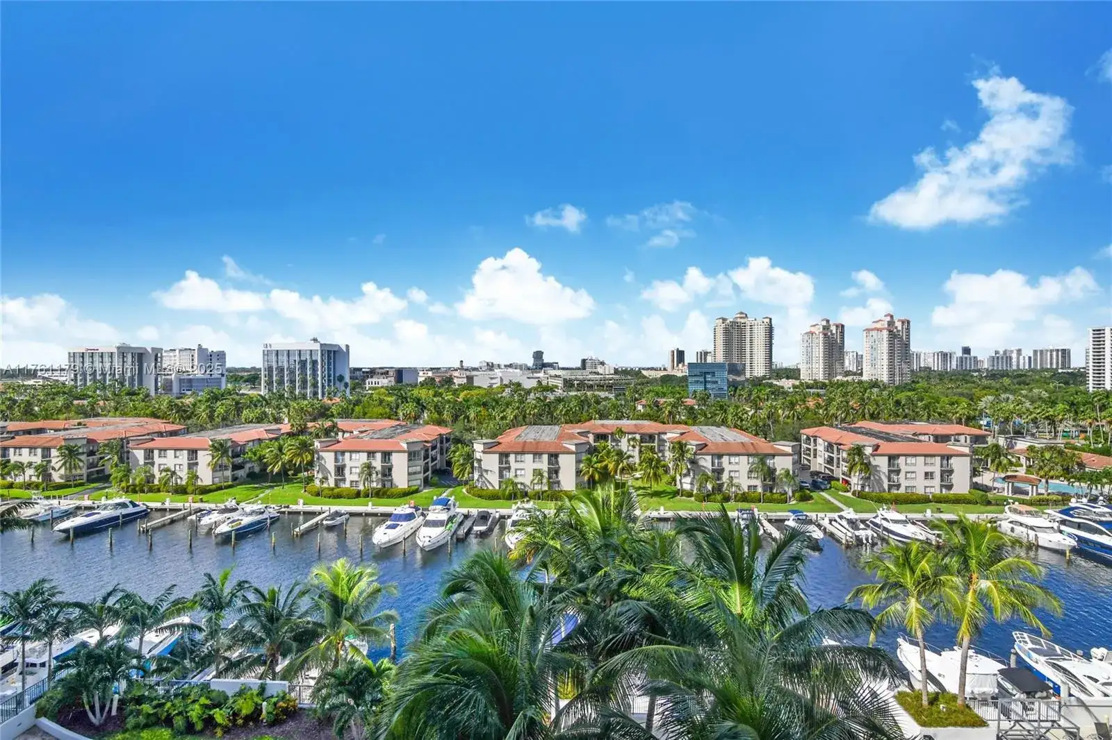 3029 NE 188th St, Aventura FL 33180 photo 3