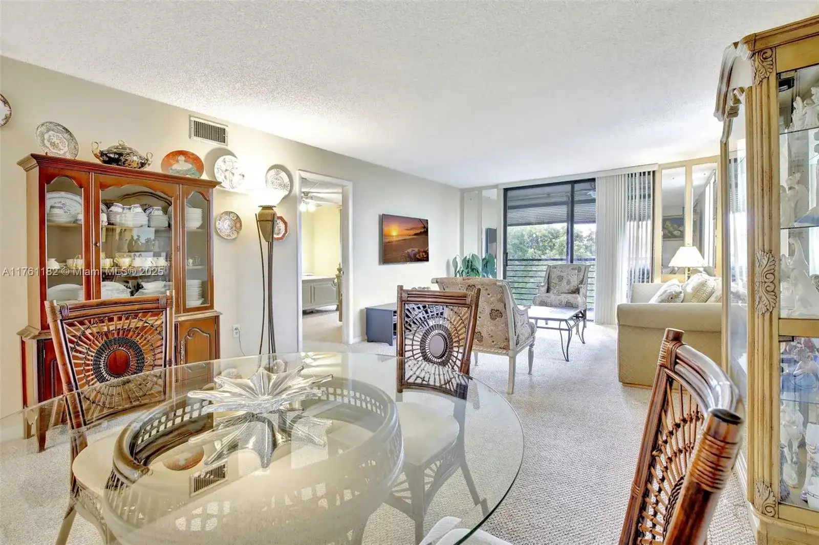 1001 Colony Point Cir # 514, Pembroke Pines FL 33026 photo 2