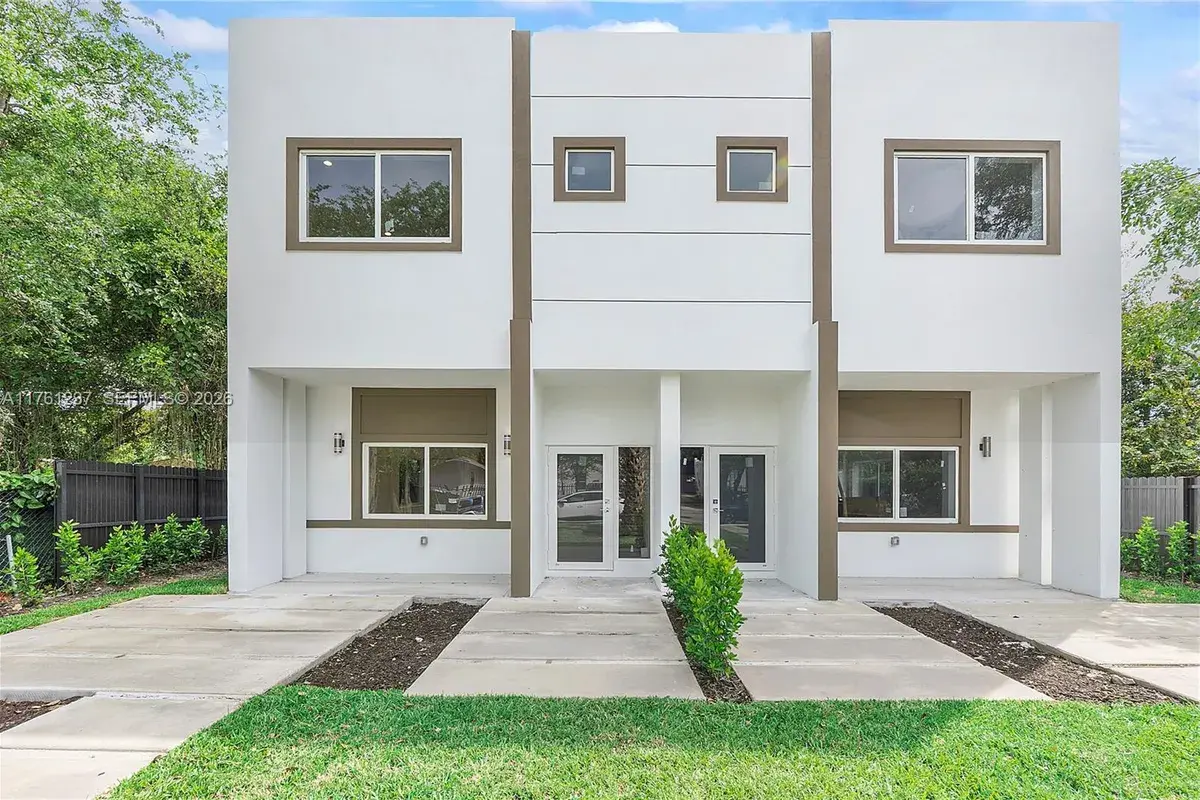5431 & 5433 NW 5th Ave, Miami FL 33127