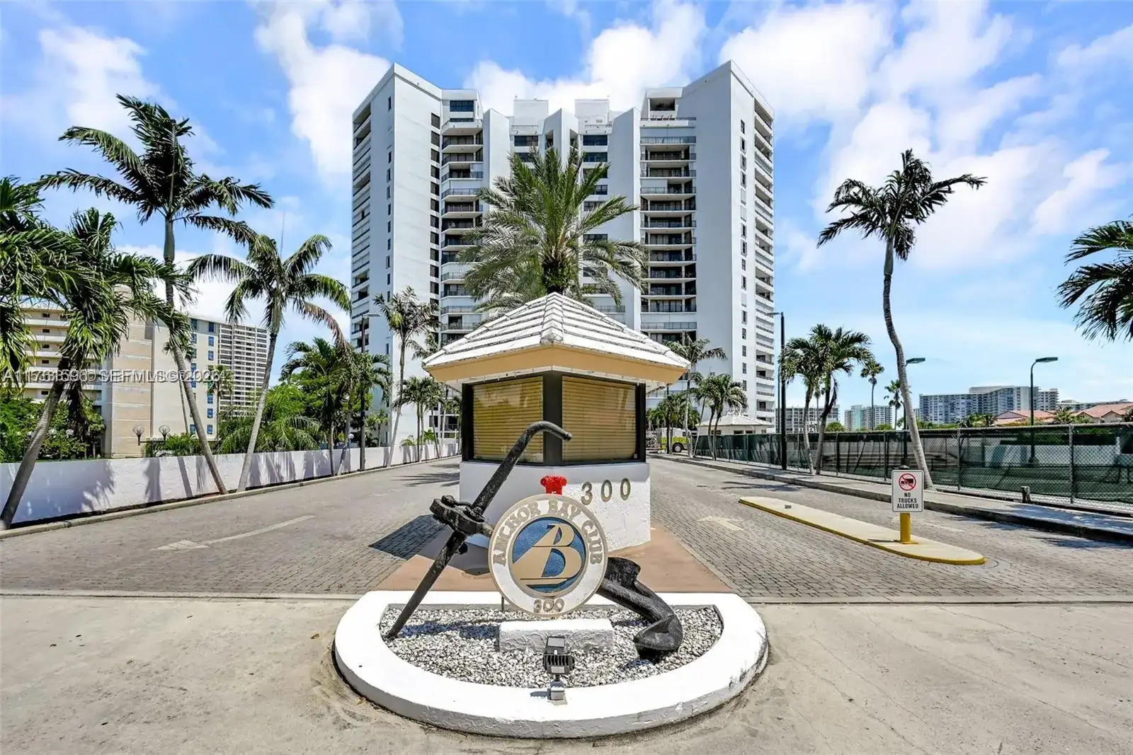 300 Three Islands Blvd # 108, Hallandale Beach FL 33009 photo 3