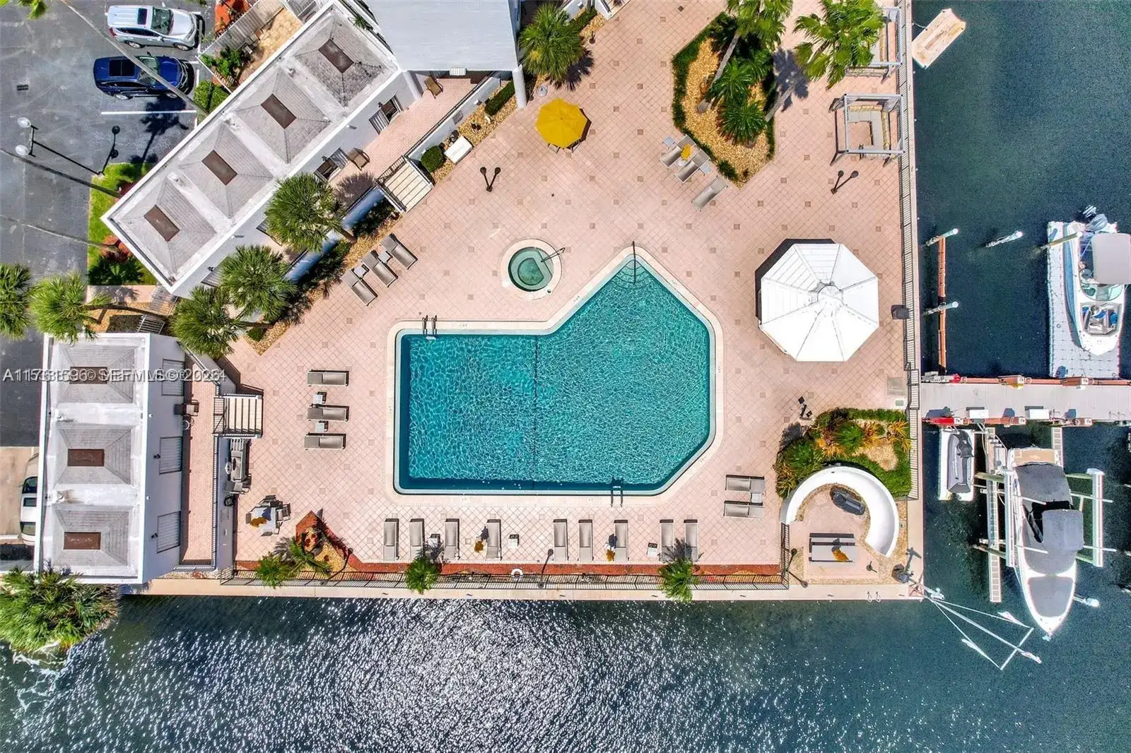 300 Three Islands Blvd # 108, Hallandale Beach FL 33009 photo 4