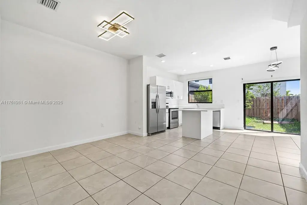 11756 SW 245th Ter, Homestead FL 33032