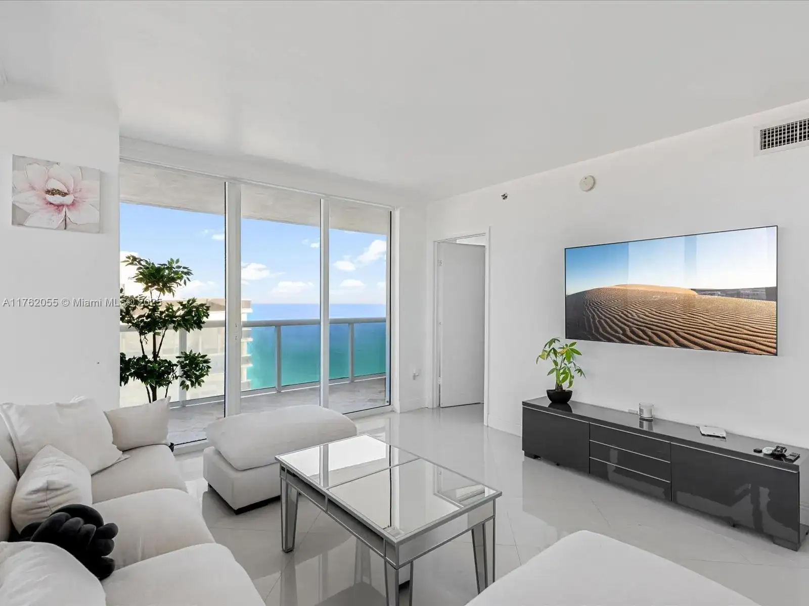 1830 S Ocean Dr # 4508, Hallandale Beach FL 33009 photo 2